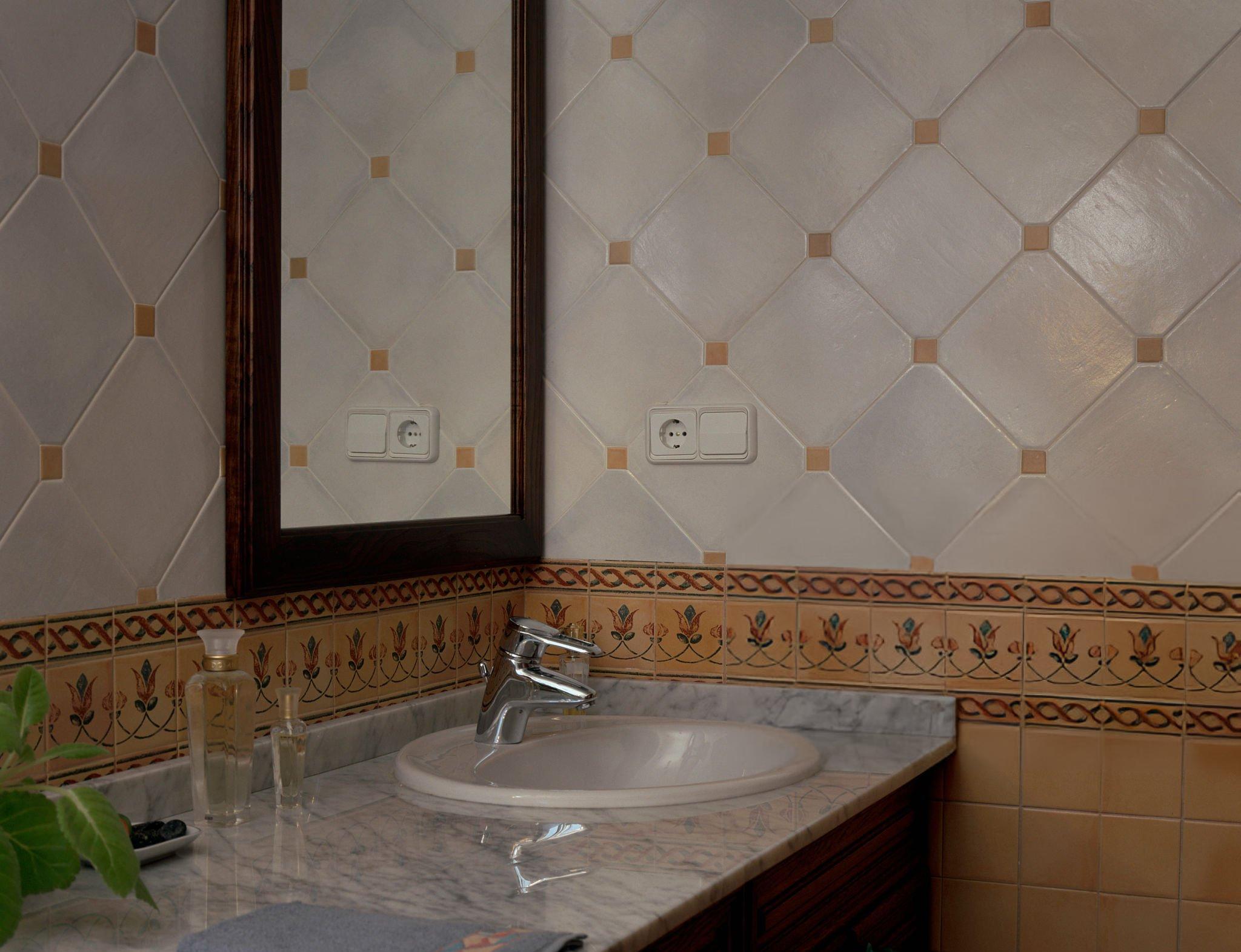 Bathroom Tiling